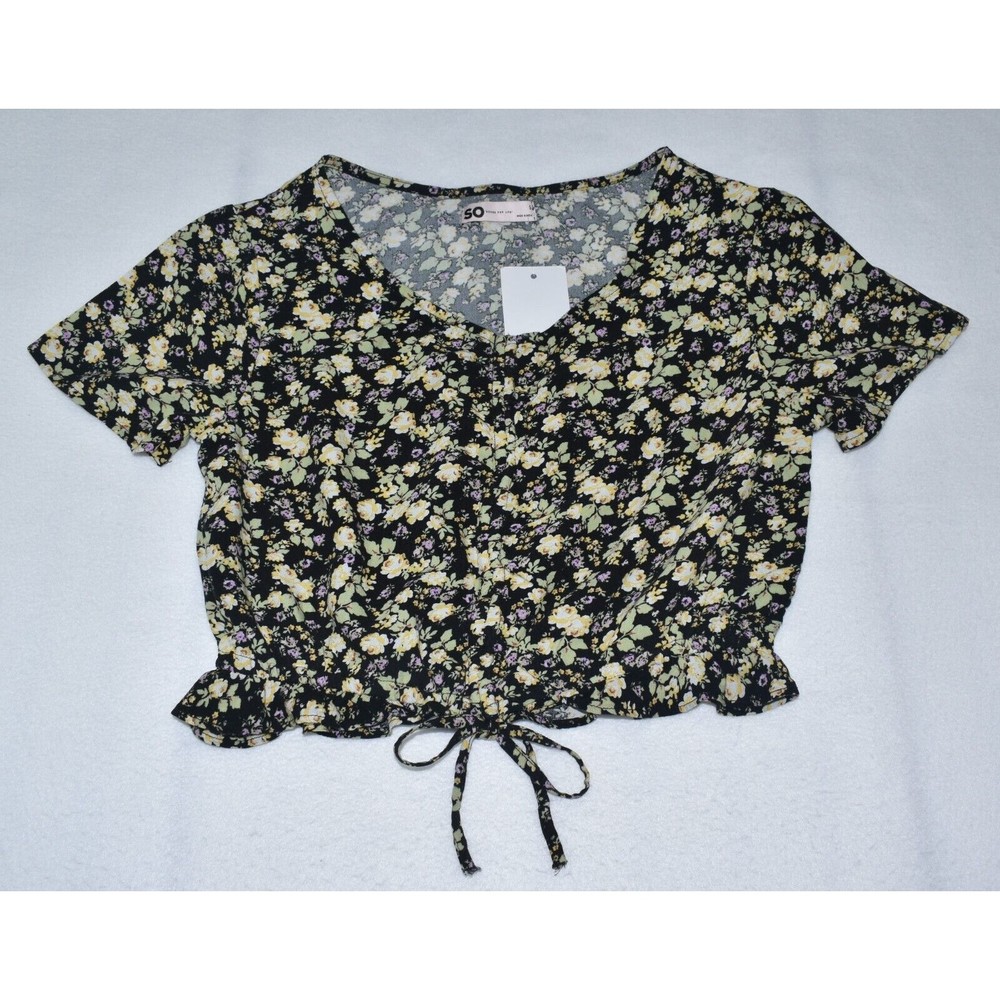 NWT SO GOODS FOR LIFE Juniors Short Sleeve Pullover V-Neck Floral Black Top Sz S